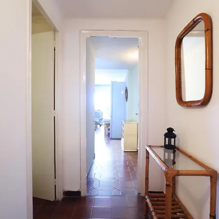 F27403 Caleta Del Sol Apartment